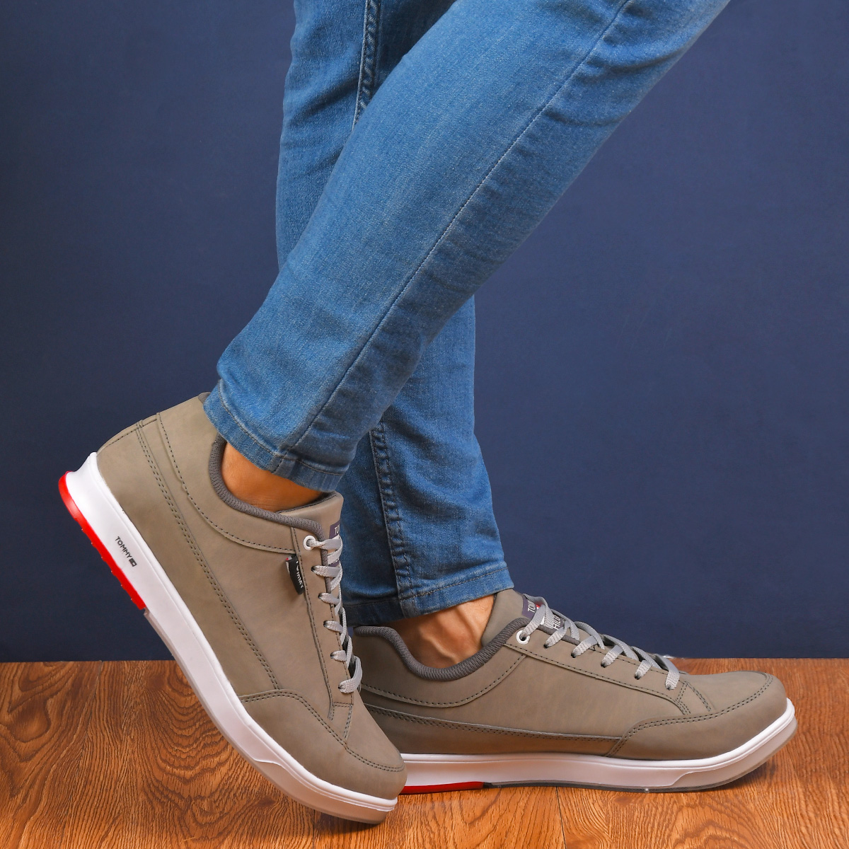 كفش مردانه طوسي  مدلBamdad