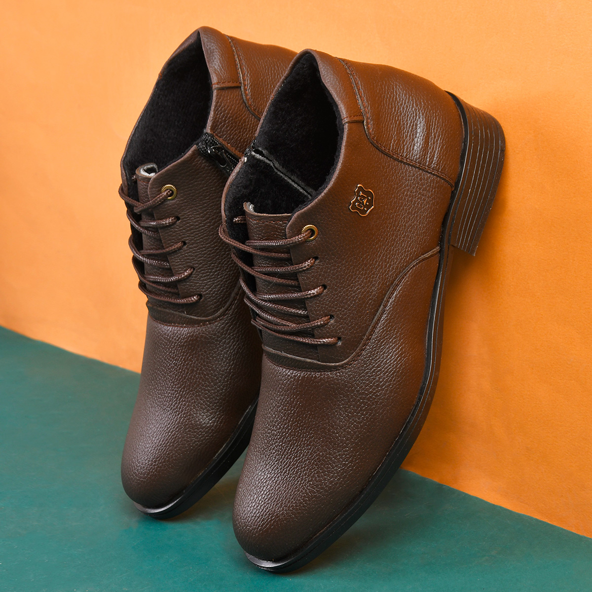 نیم بوت مردانه مدل Oktan