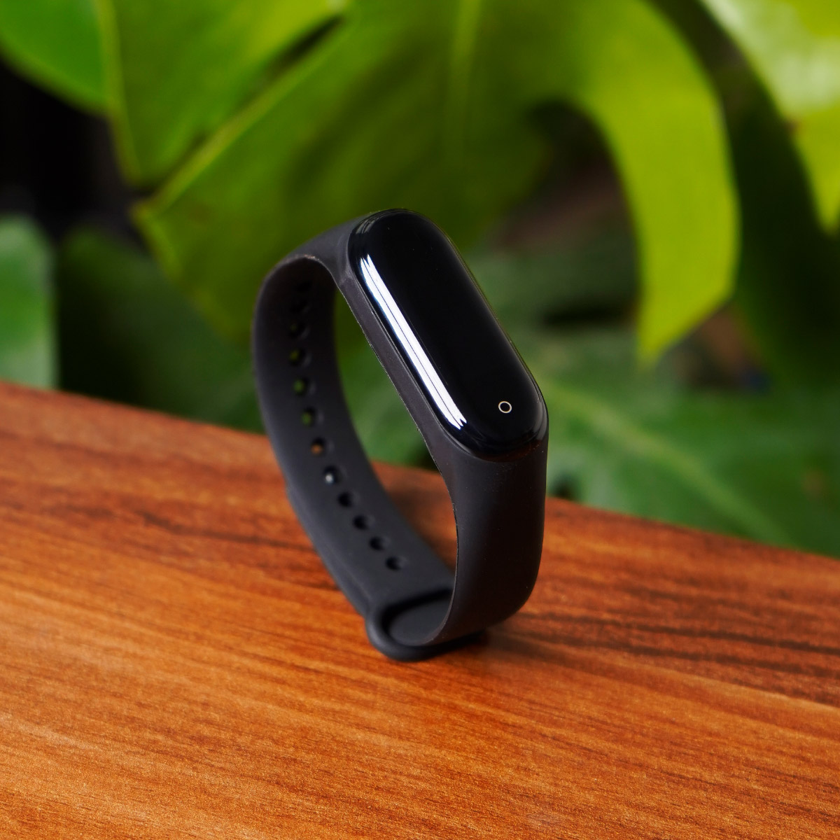 ساعت مچي هوشمند M6