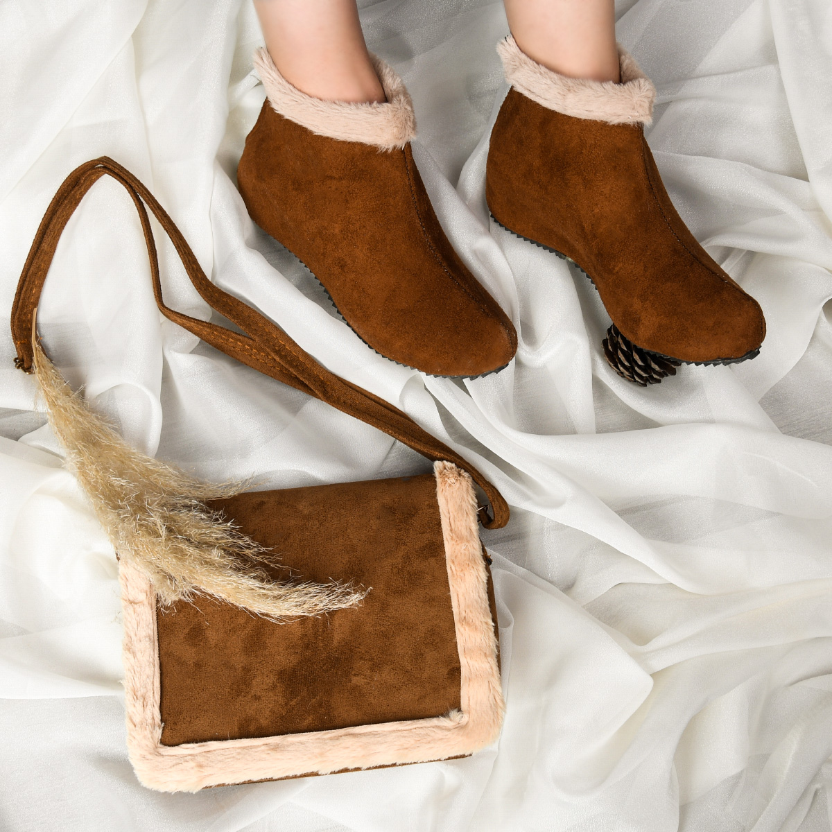 ست کیف و کفش دخترانه ariana عسلی