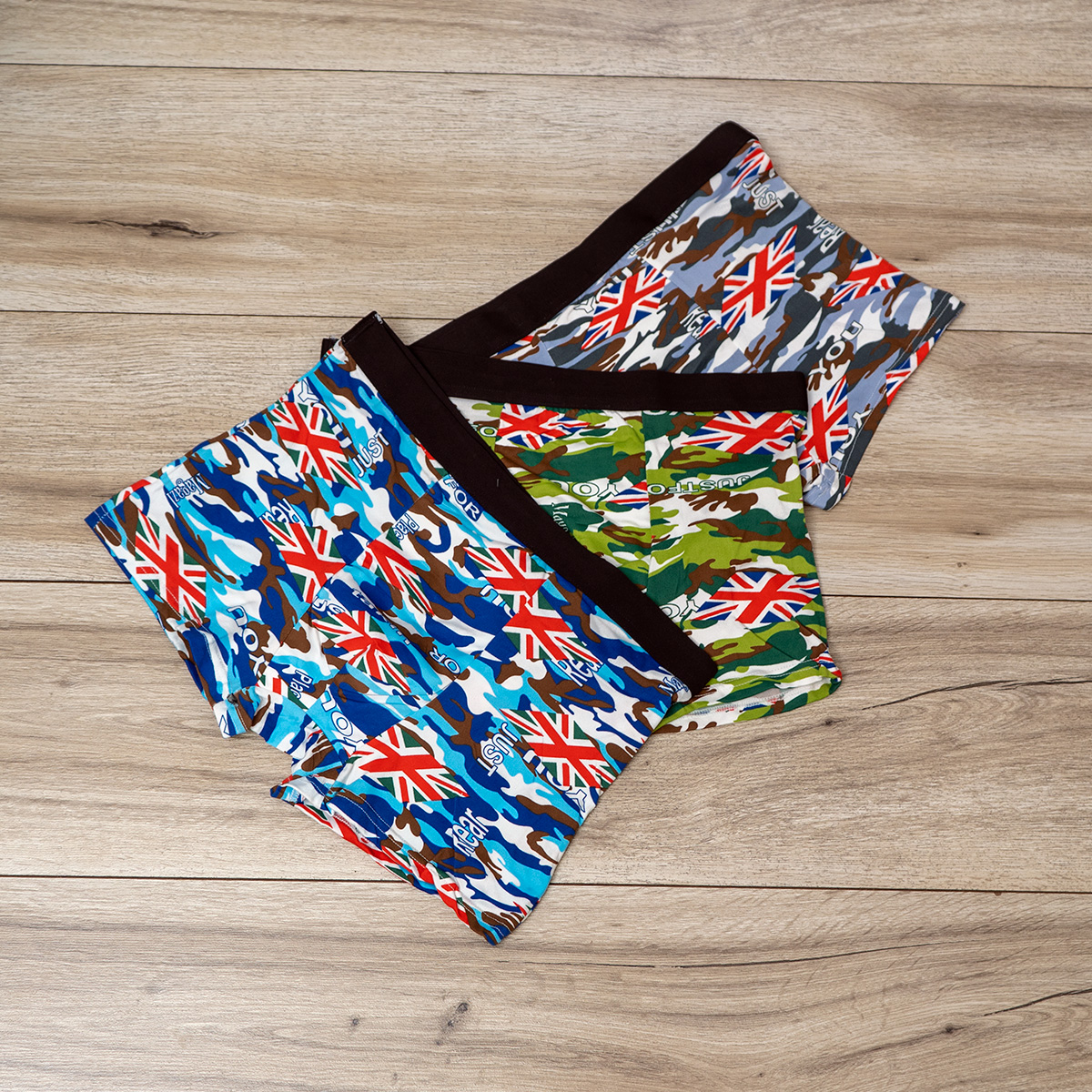 شورت نیم پا (T)مدل Ust(T)