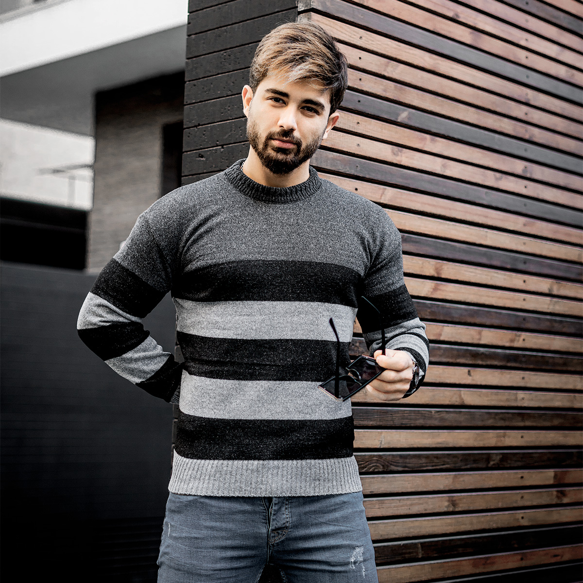 پلیور راه راه طوسی ذغالی مردانه مدل Sosha