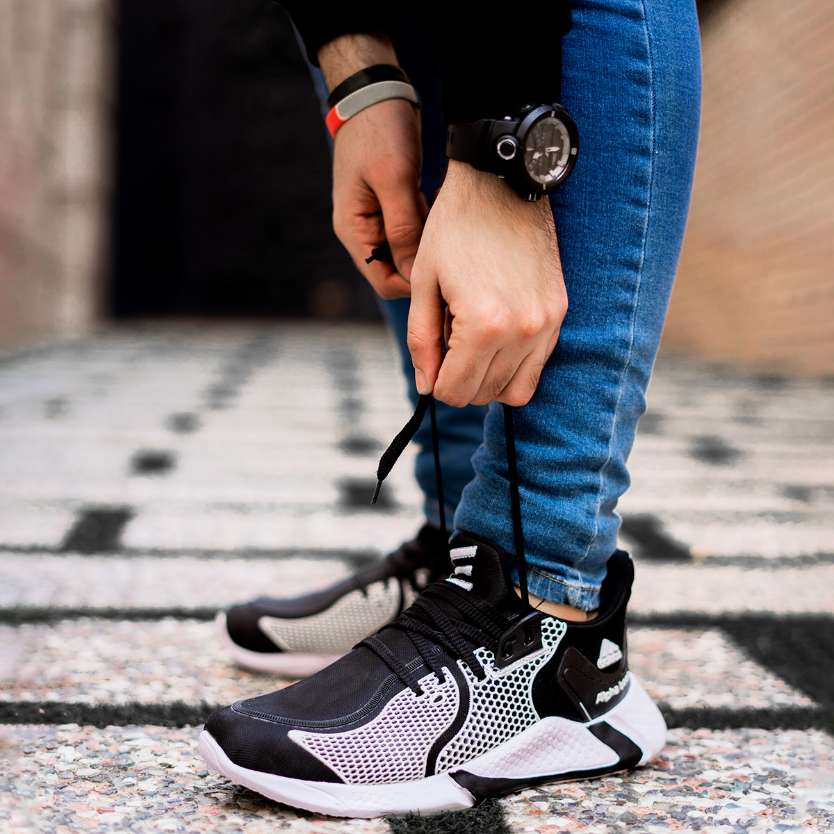 کفش ورزشی مردانه مشکی سفید مدل Arang