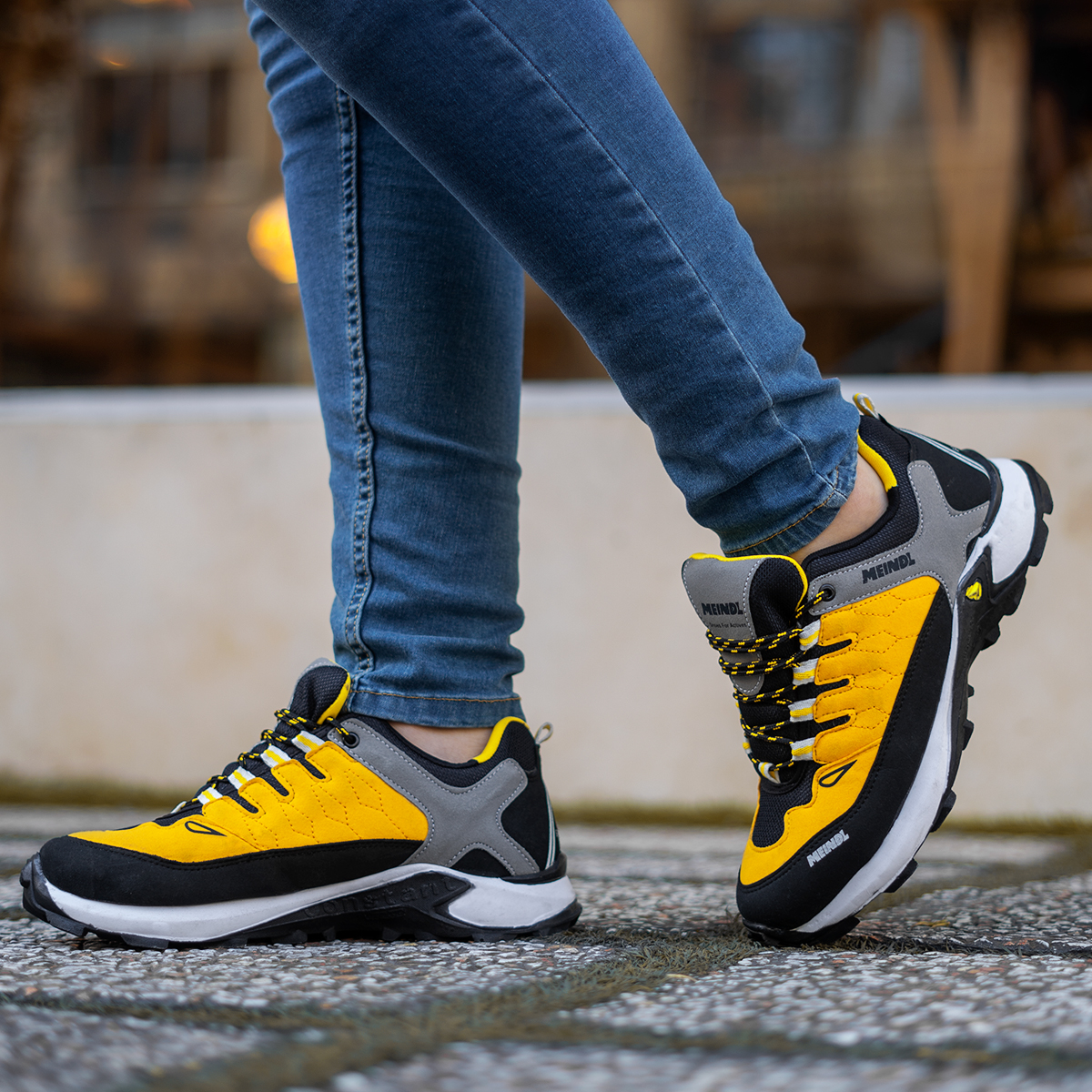 کفش ورزشی زرد طوسی مردانه مدل Gtx