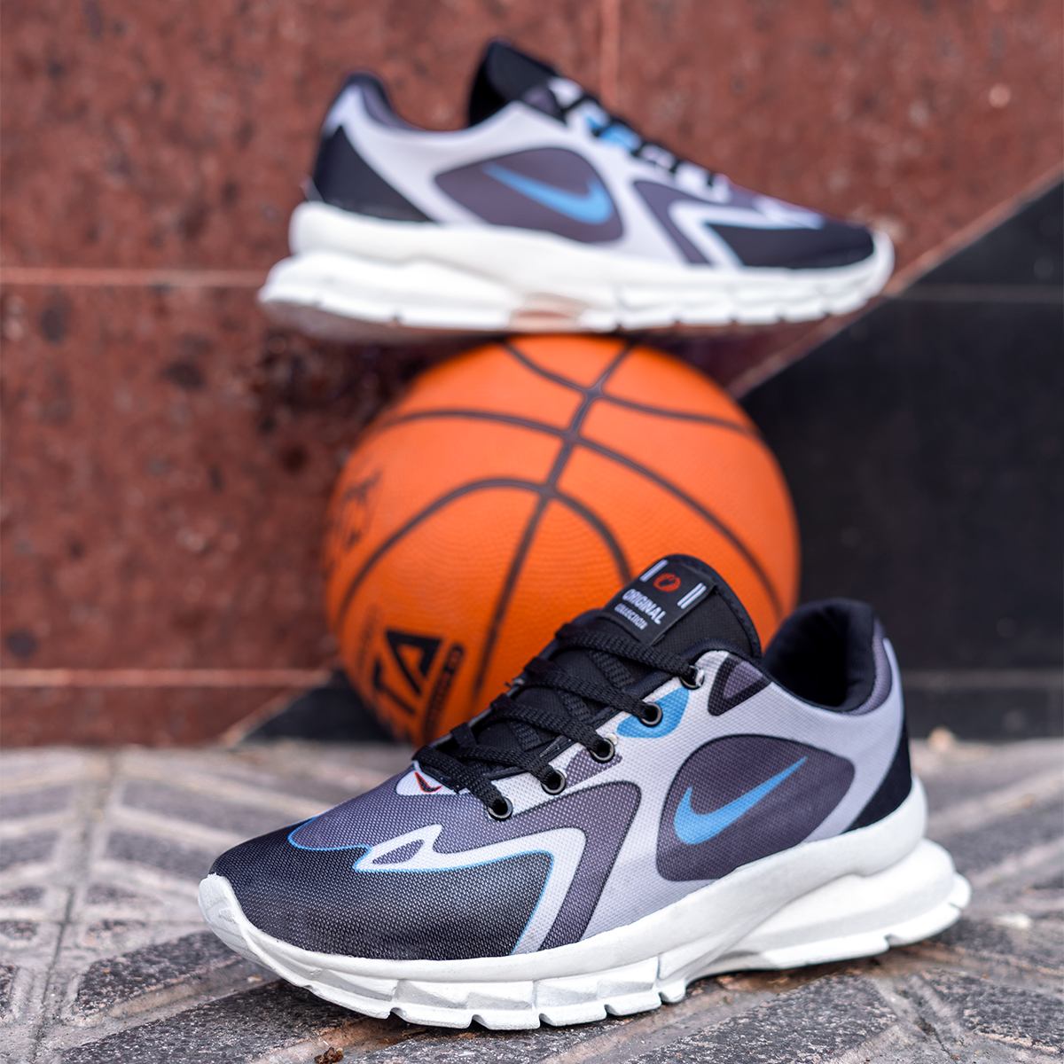 کفش ورزشی طوسی مشکی مردانه Nike مدل Bevis