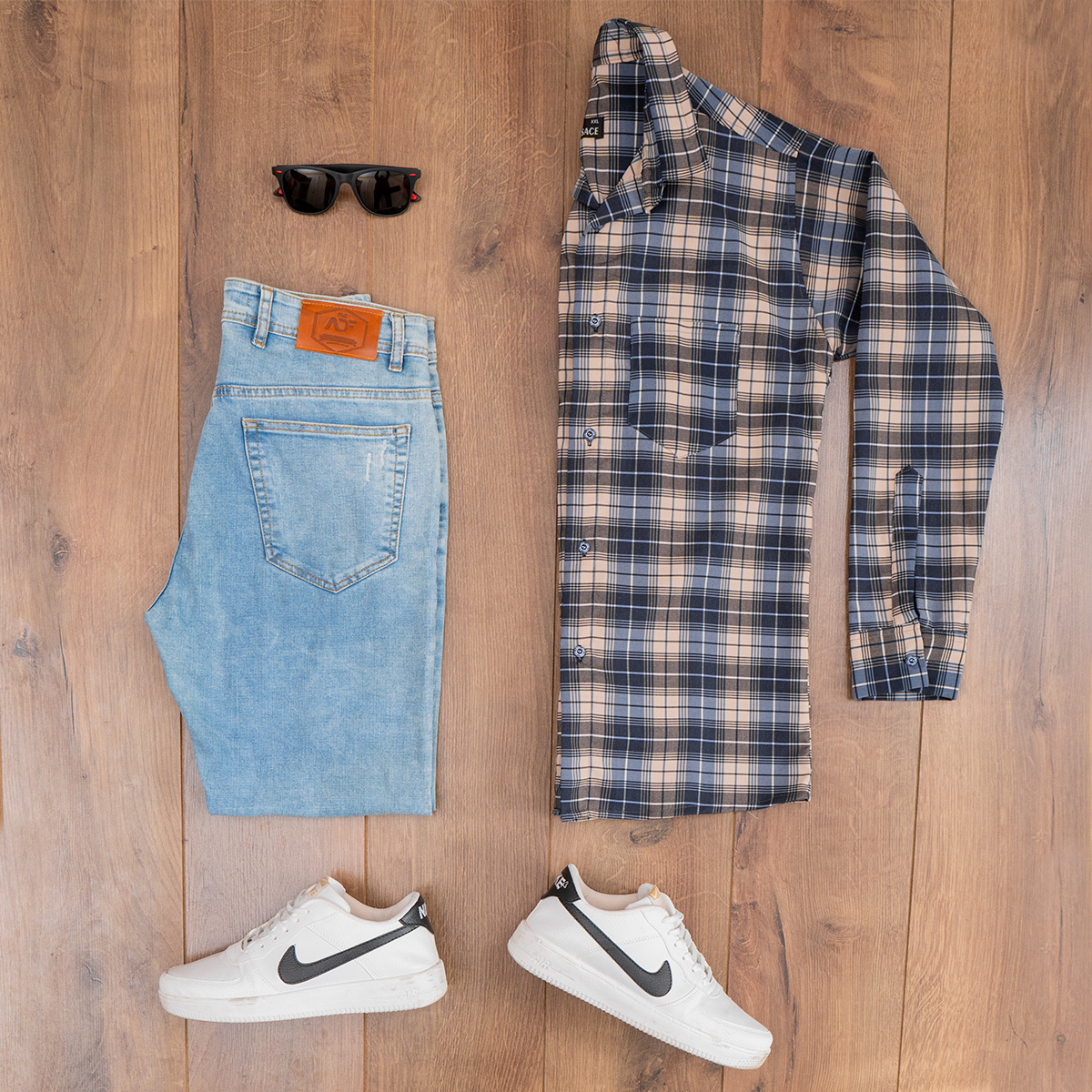 پیراهن چهارخانه کرم سرمه ای مردانه مدلDivan