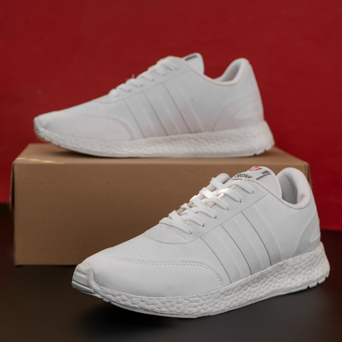 کفش ورزشی آدیداس مردانه سفید مدل Hami