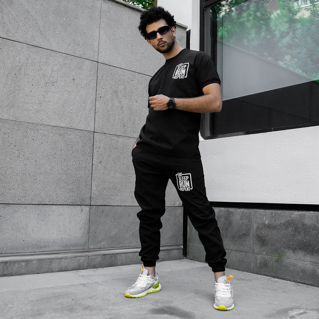 ست تیشرت شلوار مردانه مشکی مدل Lota