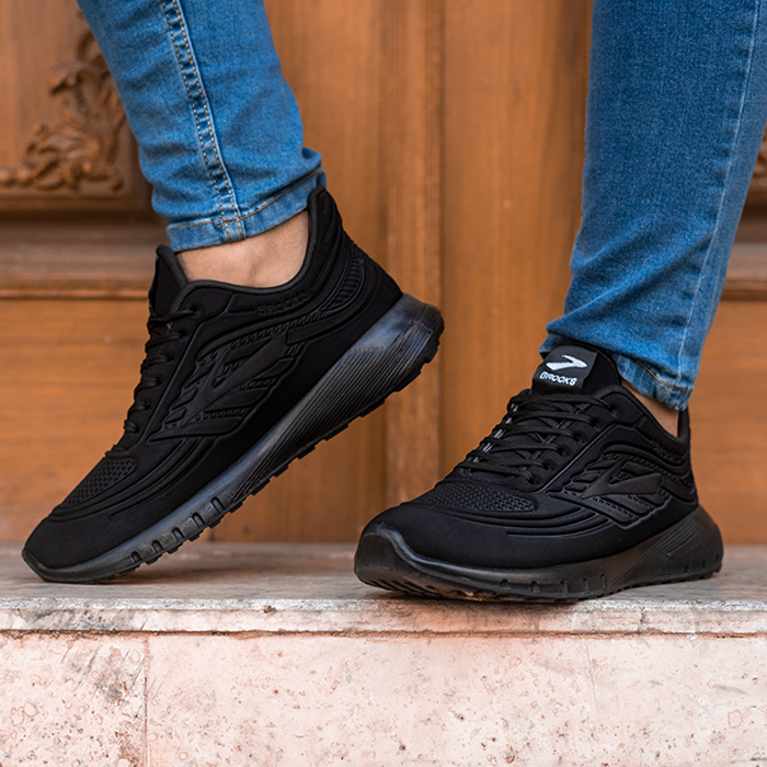 کفش ورزشی مردانه Brooks مشکی مدل SANO