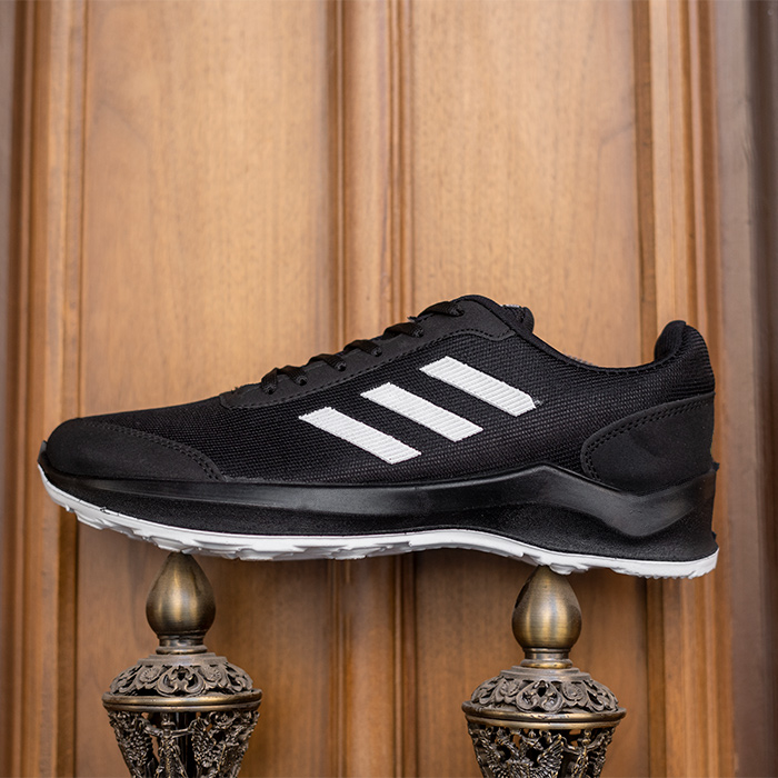 کفش ورزشی مردانه آدیداس مشکی سفید مدل matikan