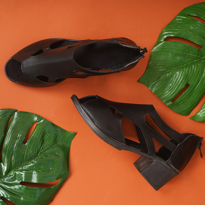 صندل زنانه مشکی مدل romana