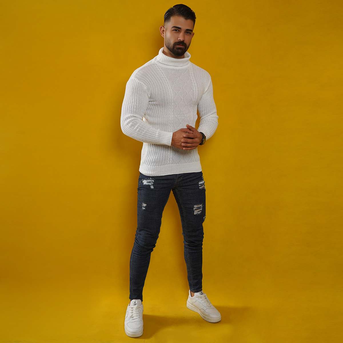 پلیوربافت مردانه سفید یقه اسکی مدل Hakan