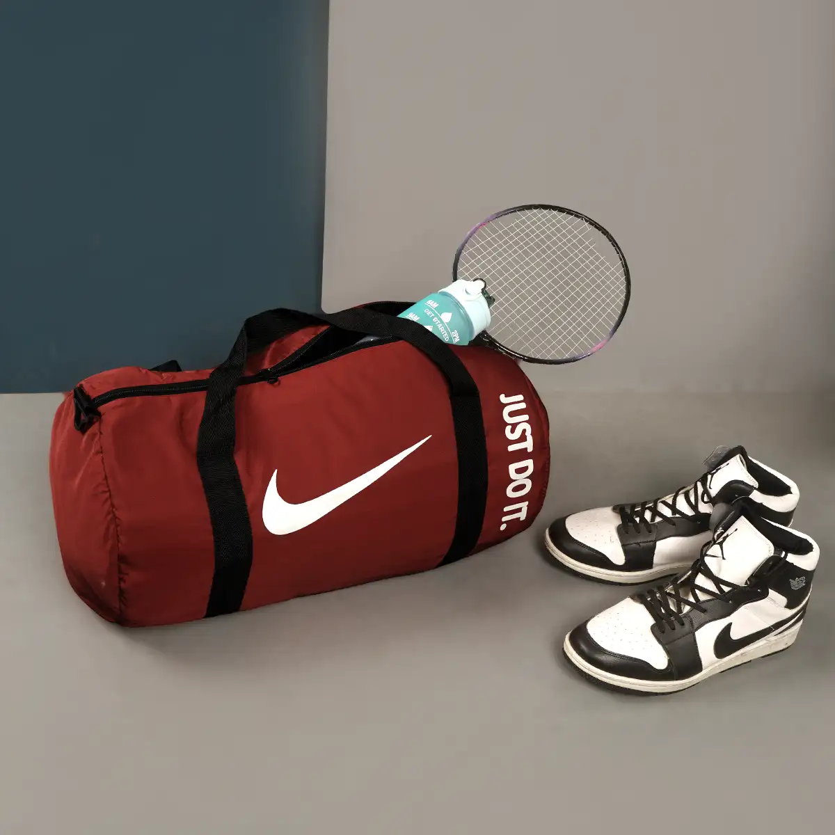 کیف ورزشی نایک زرشکی مدل jenga