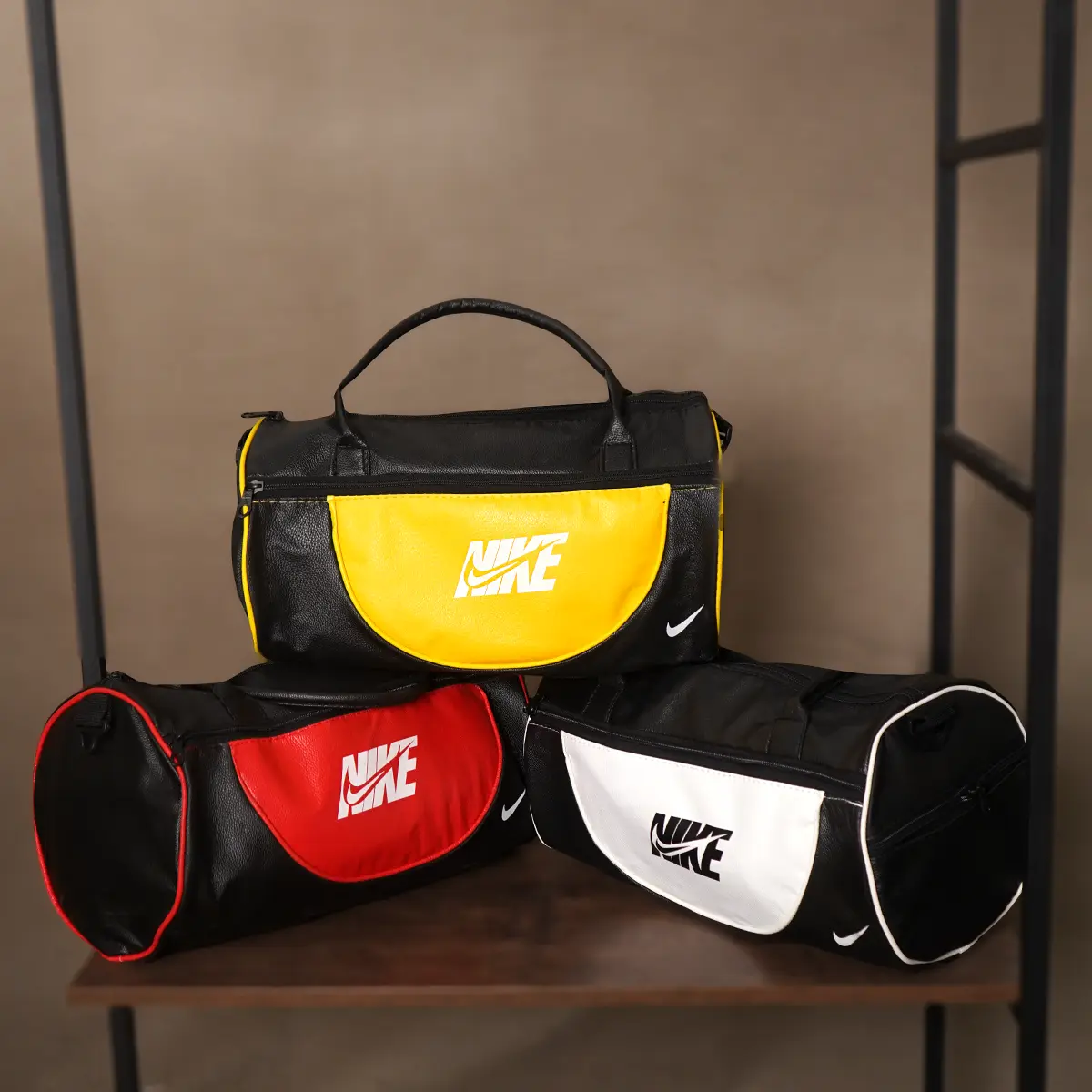 کیف ورزشی Nike مشکی قرمز مدل N32