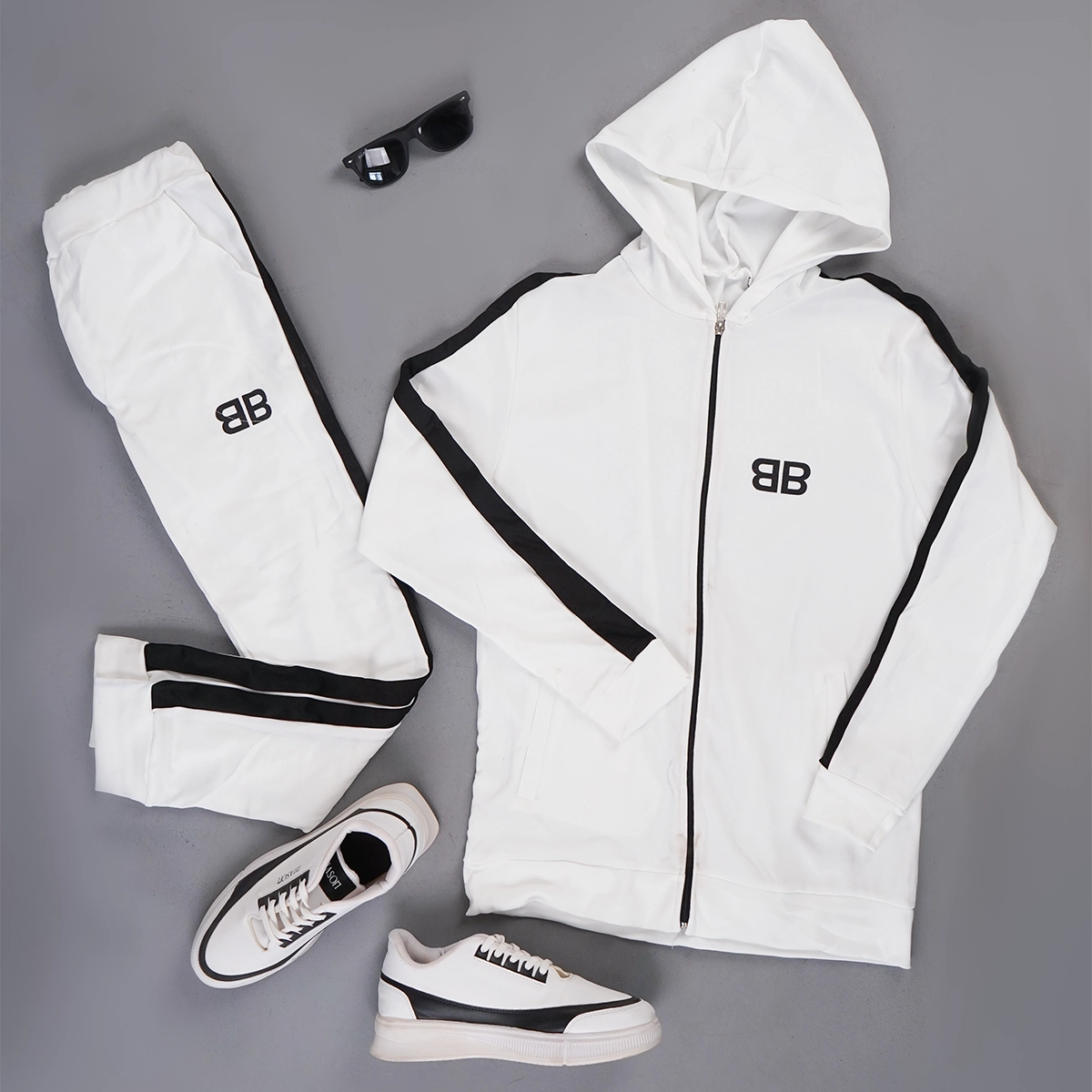 ست سوییشرت شلوار مردانه Balenciagaمدل Bizhan