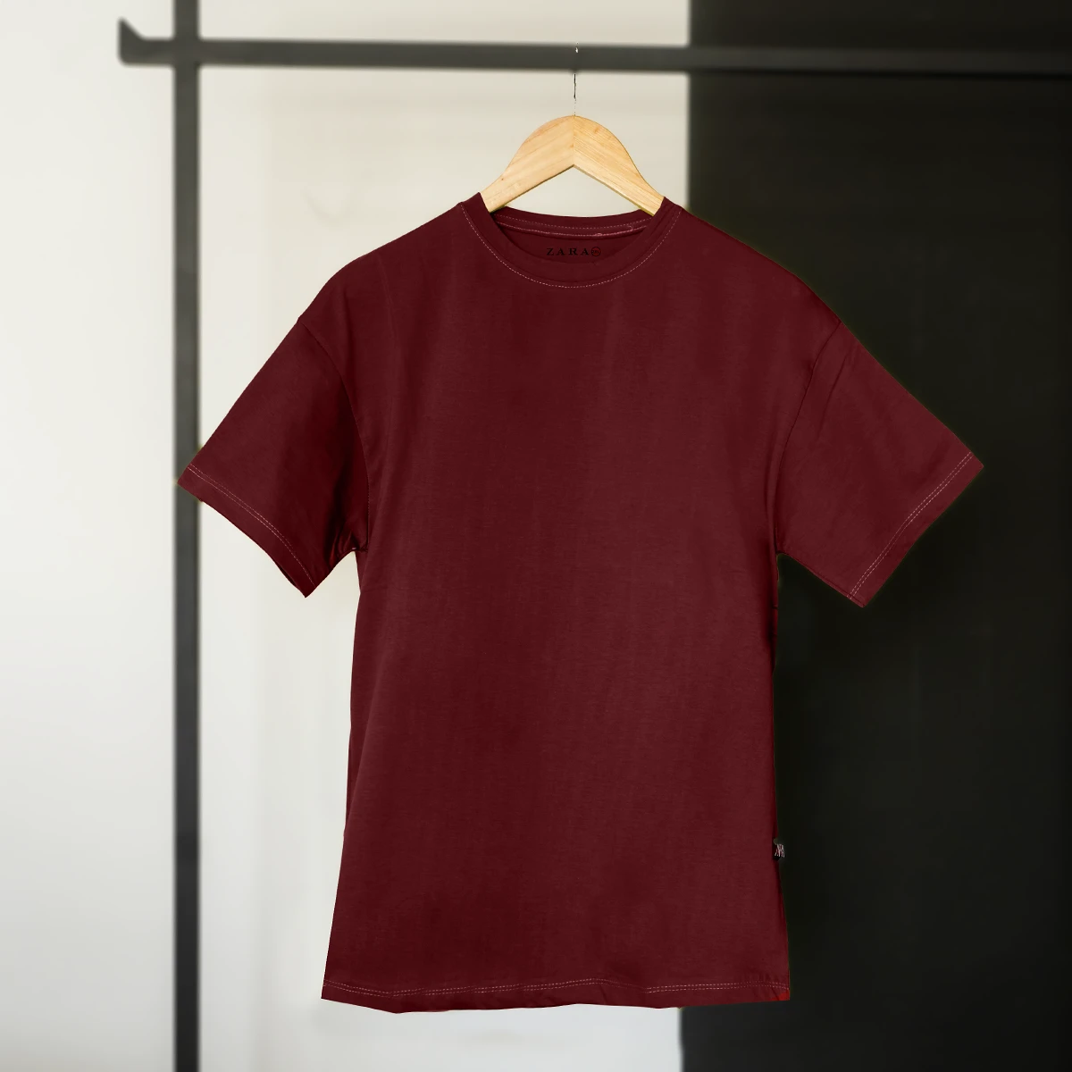 تیشرت ساده زرشکی مردانه مدل Vala