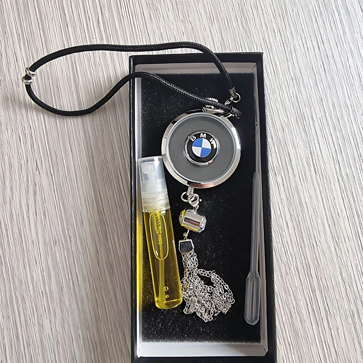 خوشبو کننده خودرو مدل BMW