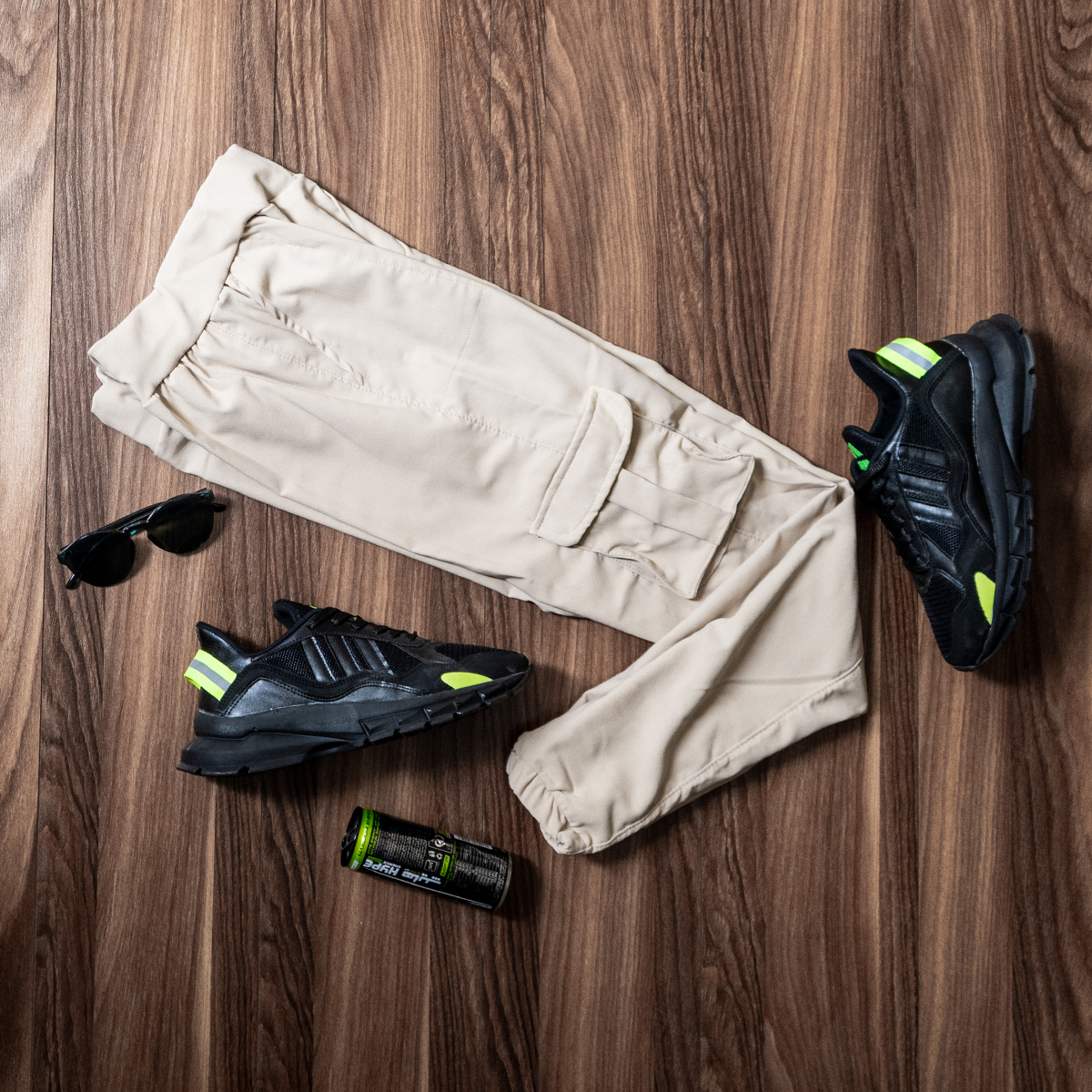 شلوار اسلش کرمی مردانه مدل KOMBO