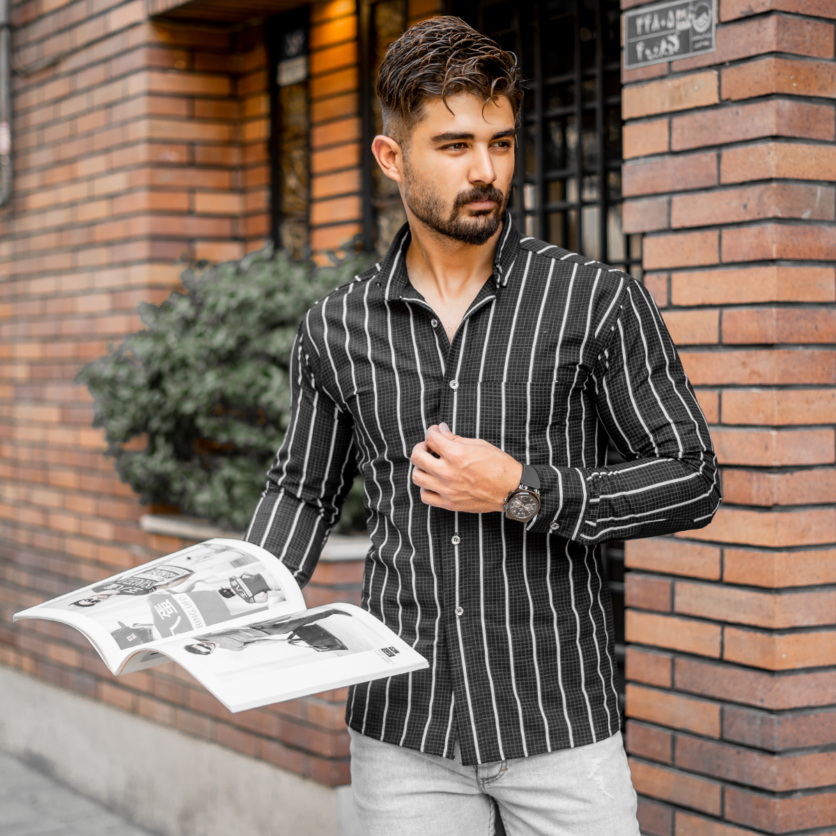 پیراهن مردانه راه راه سفیدمدل Melvis